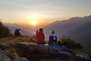 Den Sonnenaufgang genießen