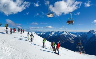 Ultner Bergpanorama vom Skigebiet Schwemmalm