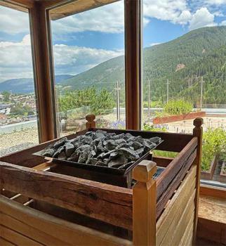 Finnish sauna with panoramic view - Hotel Rainer