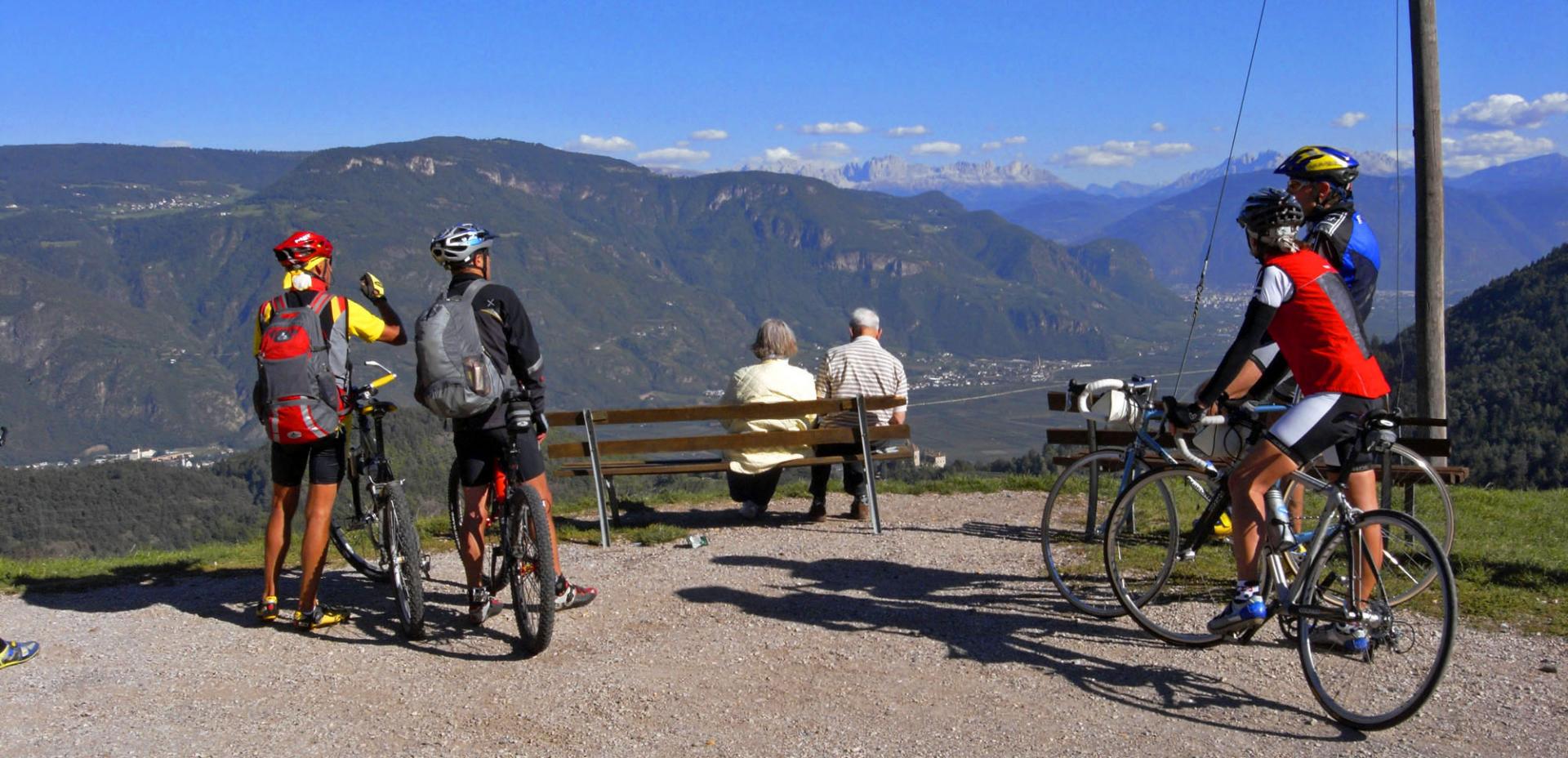 Bike tour through the Merano countrysid
